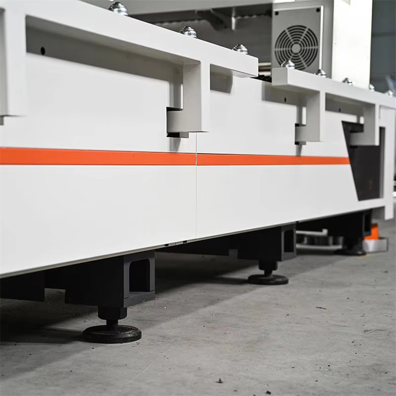2026 High Quality 3000W Fiber  - огляд і ціна Quality Industrial Laser Cutting